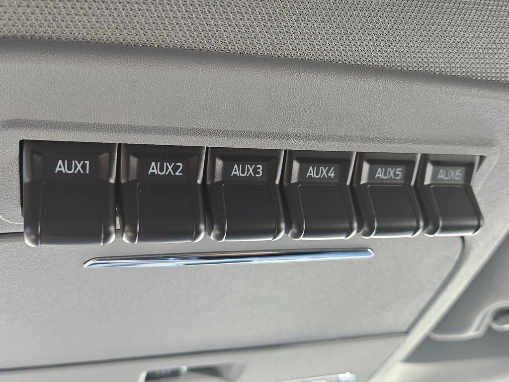 New 2026 Ford F250 Lariat w/ Black Appearance Package image 16