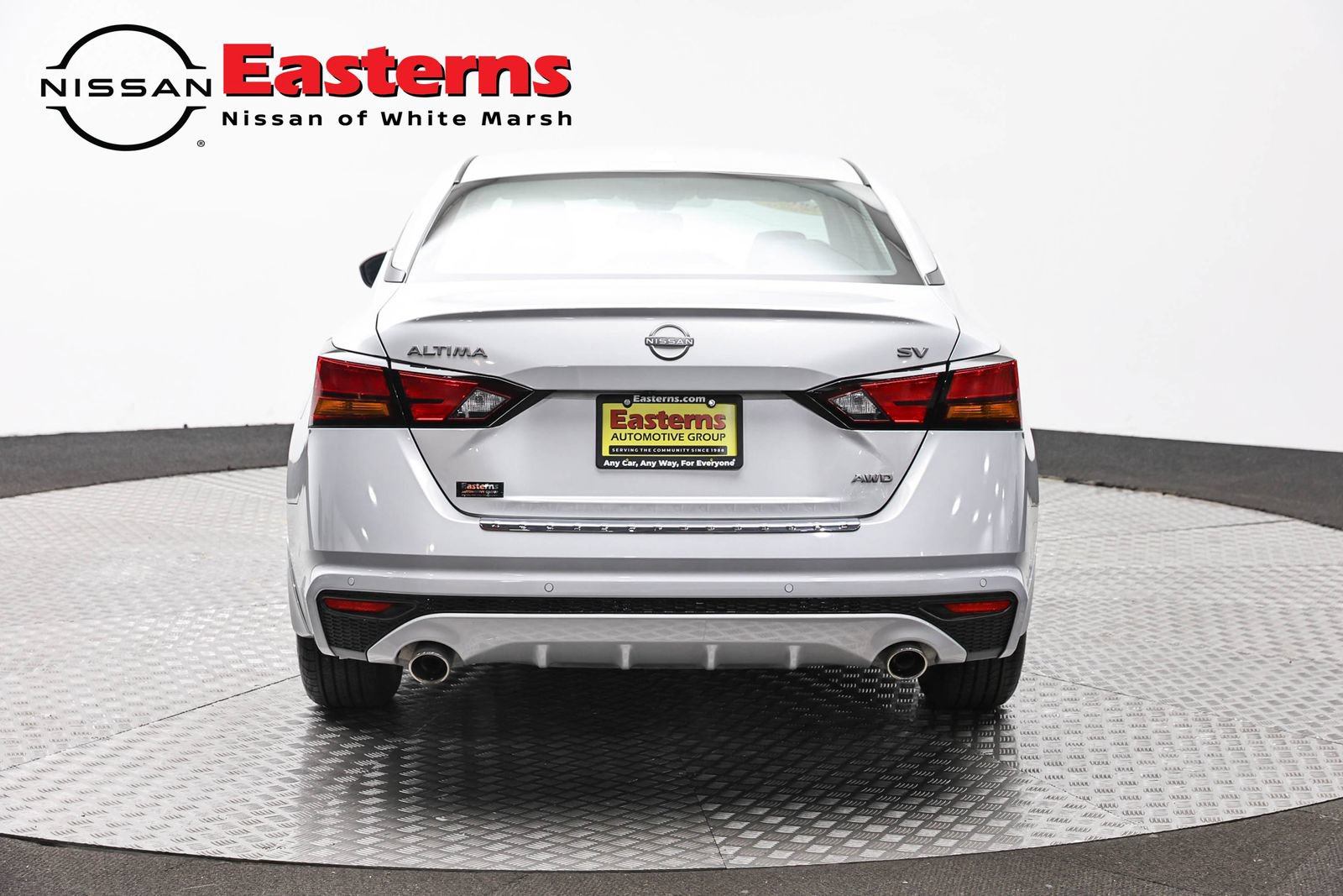 Used 2023 Nissan Altima 2.5 SV w/ SV Premium Package AWD/4WD image 6