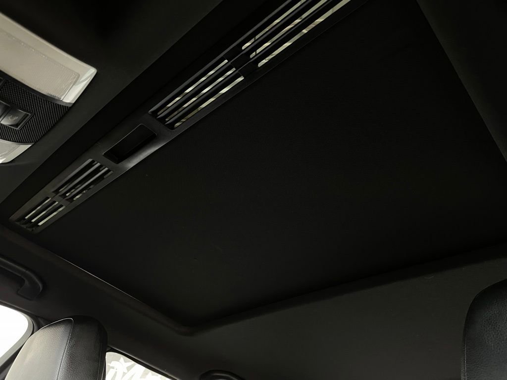 Used 2011 Mercedes-Benz C 300 4MATIC Sedan image 41