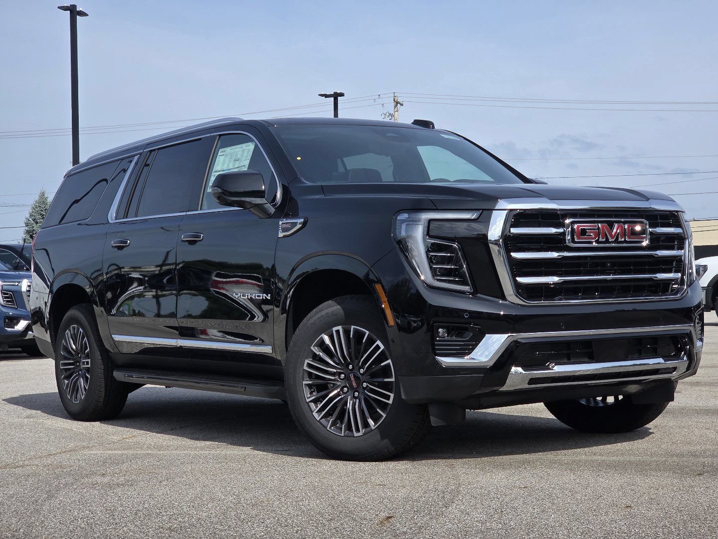 New 2026 GMC Yukon XL Elevation w/ Elevation Premium Package AWD/4WD image 3