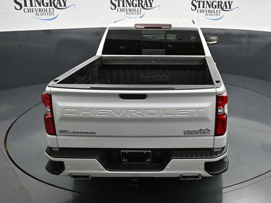Used 2021 Chevrolet Silverado 1500 High Country image 14