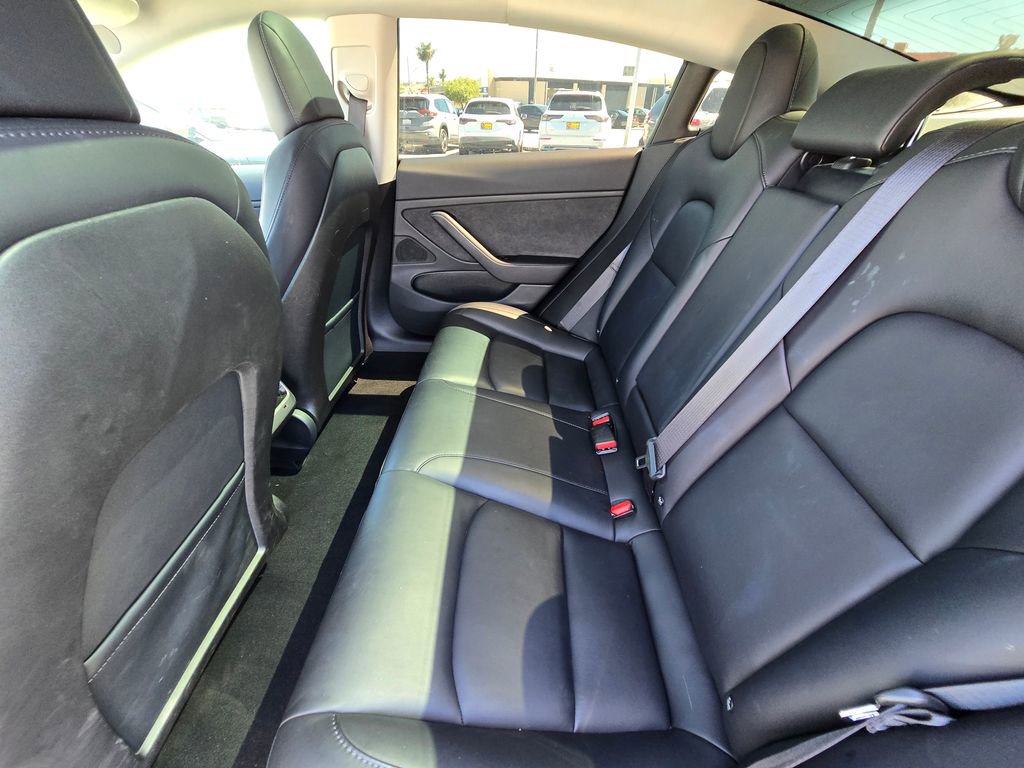 Used 2018 Tesla Model 3 Long Range image 9