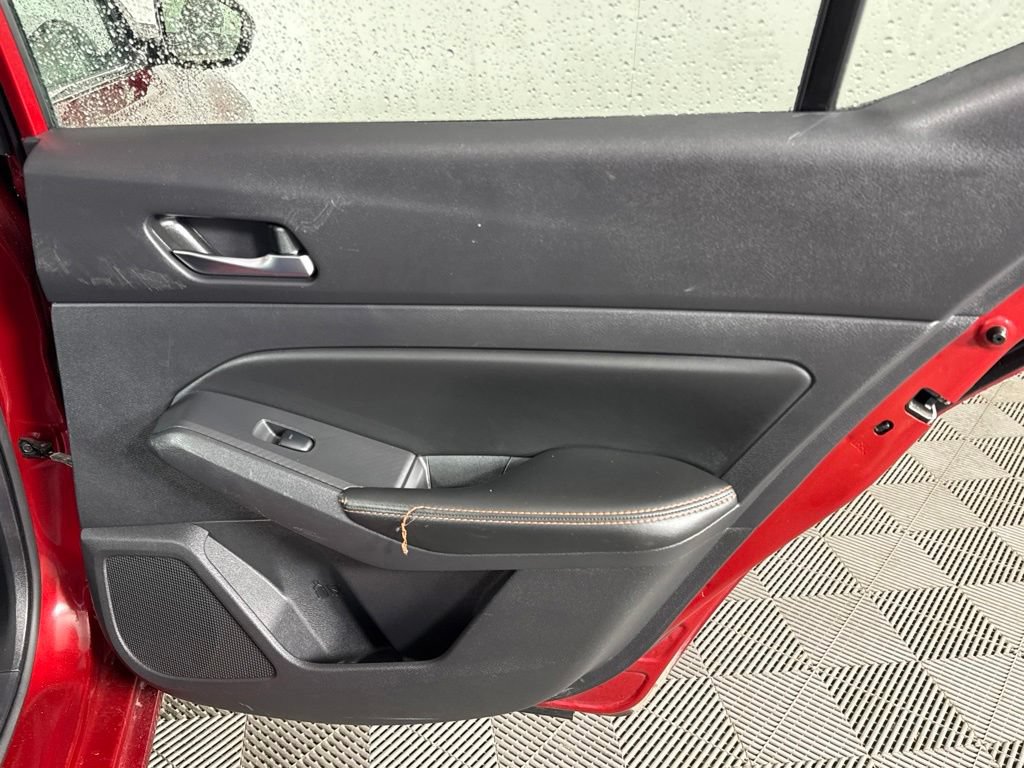 Used 2020 Nissan Altima 2.5 SR FWD image 39
