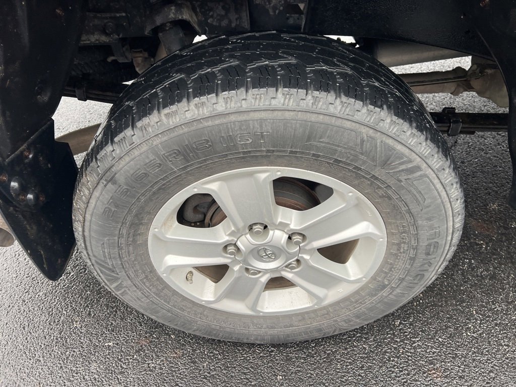 Used 2017 Toyota Tundra SR5 image 25