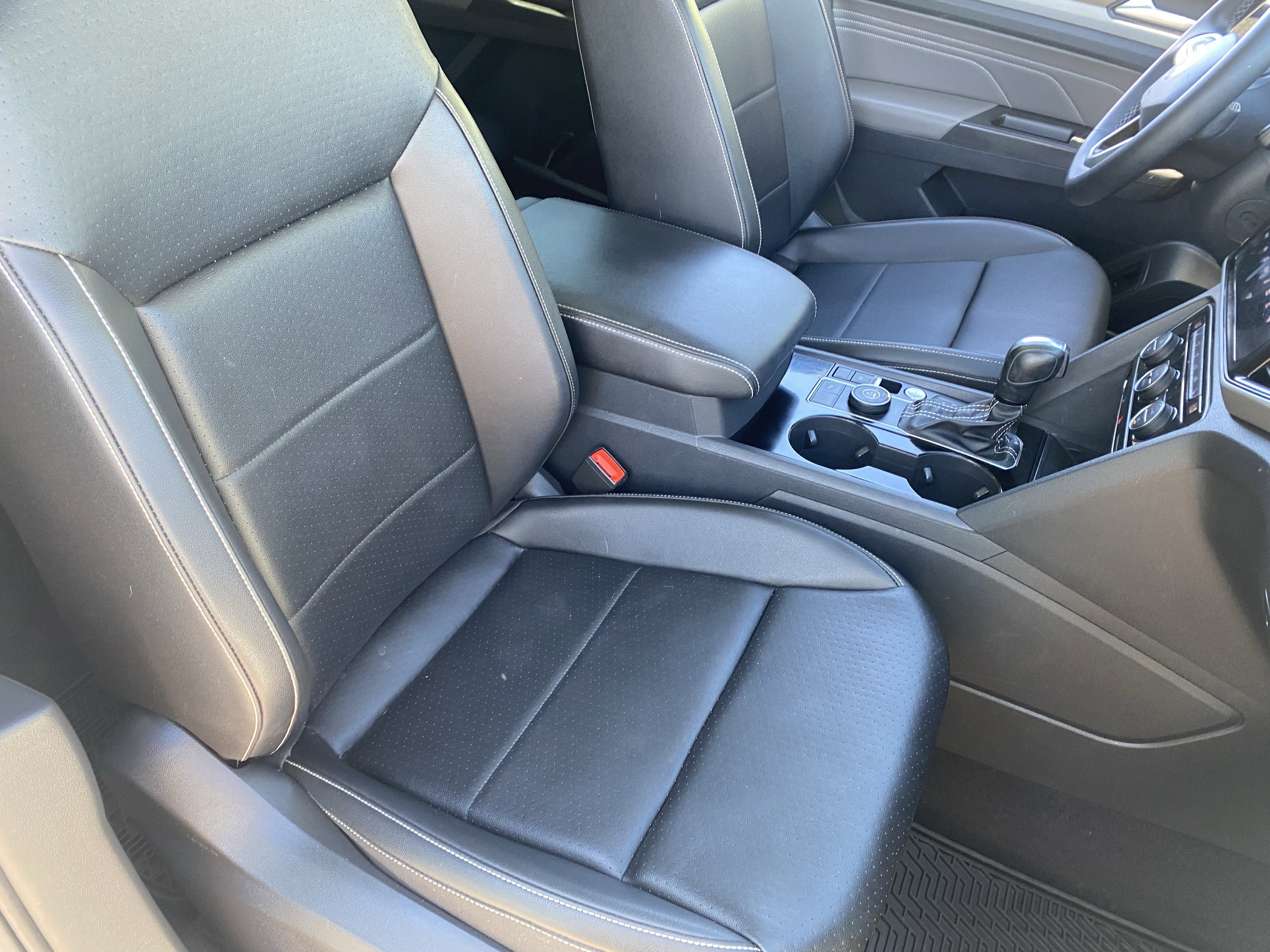 Used 2022 Volkswagen Atlas SE w/ Panoramic Sunroof Package image 8