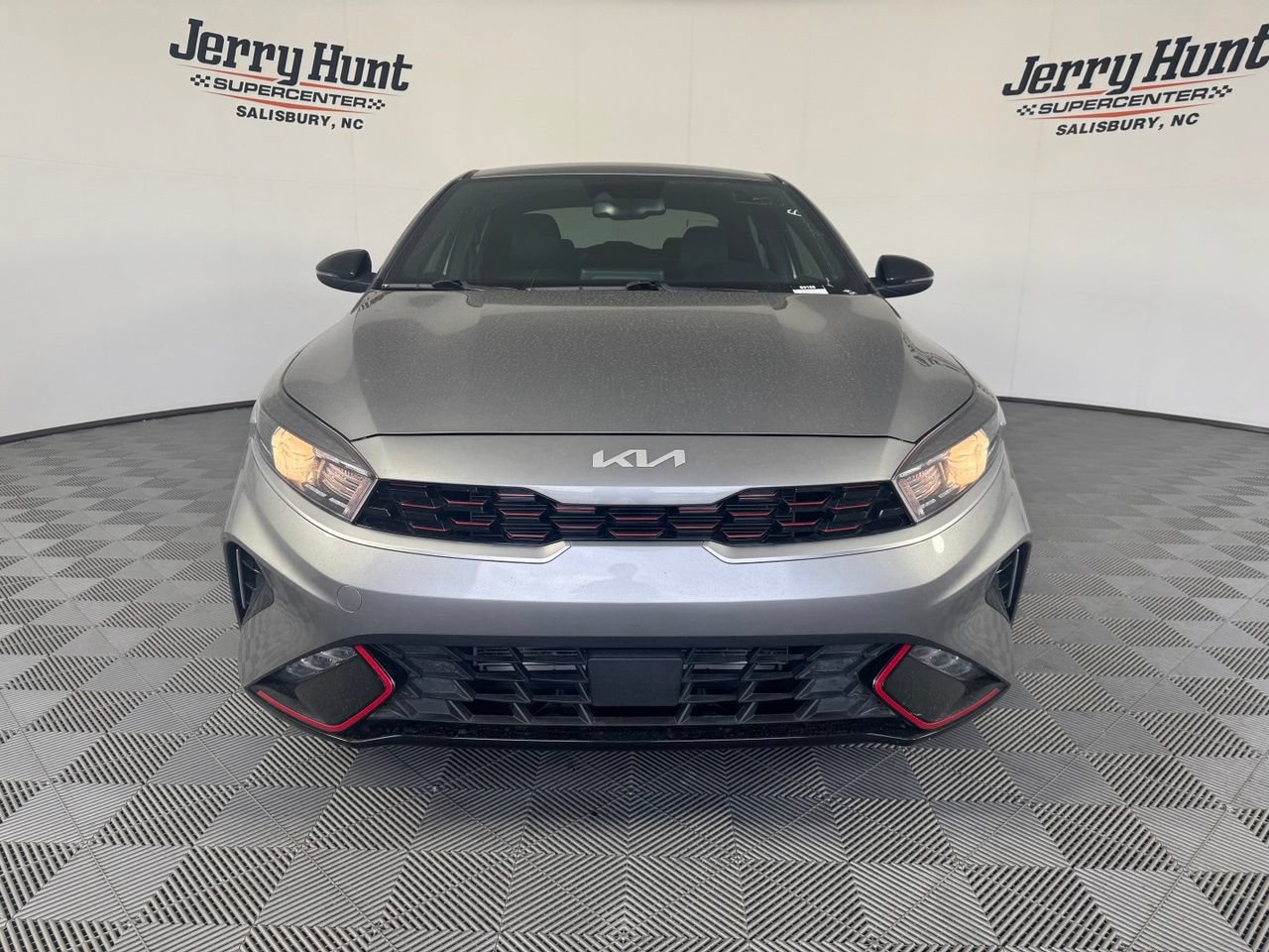 Used 2024 Kia Forte GT-Line FWD image 5