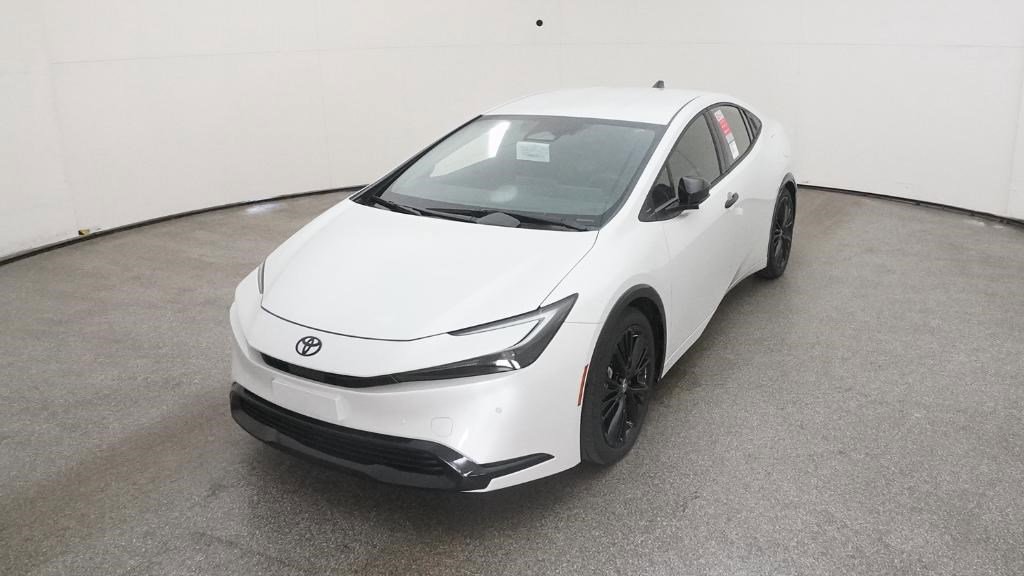 New 2026 Toyota Prius Plug-In Hybrid FWD image 5