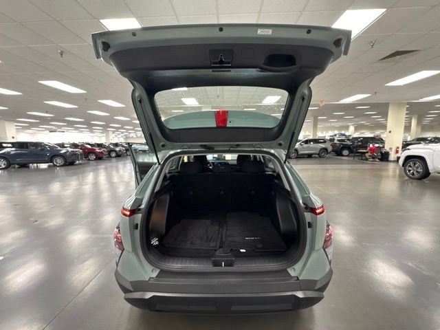 Used 2024 Hyundai Kona SE FWD image 12