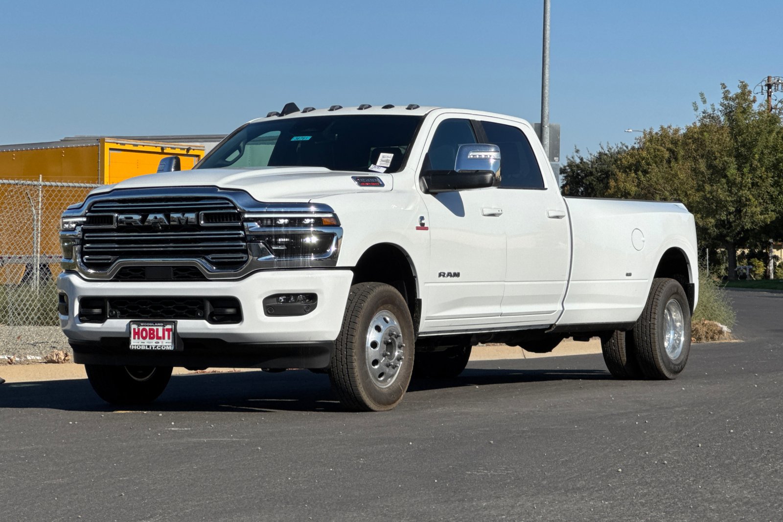 New 2026 RAM 3500 Laramie w/ Max Tow Package AWD/4WD image 7