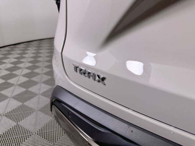 New 2026 Chevrolet Trax ACTIV FWD image 32