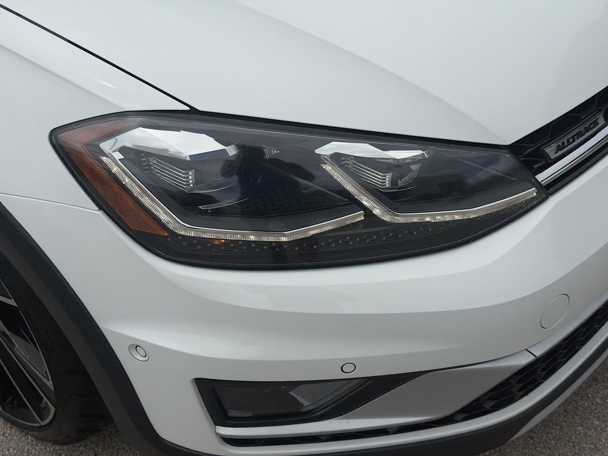 Used 2019 Volkswagen Golf Alltrack SE image 34