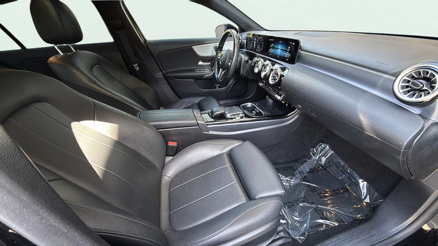 Used 2022 Mercedes-Benz A 220 w/ Premium Package Lite image 21