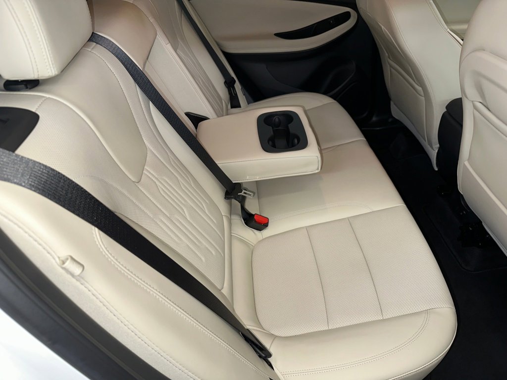 Certified 2024 Buick Encore GX Avenir w/ Avenir Convenience Package image 30