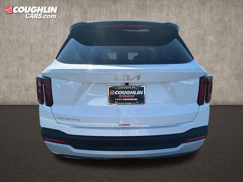 New 2025 Kia Sorento LX image 7
