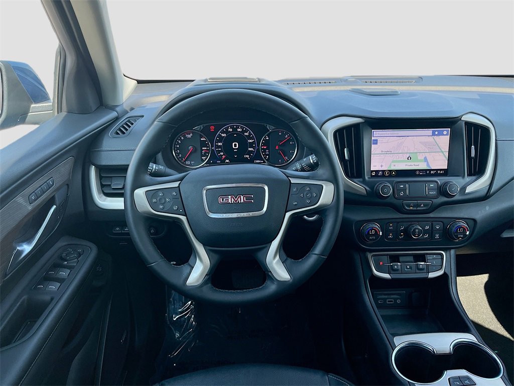 Used 2024 GMC Terrain Denali w/ Denali Premium Package image 24