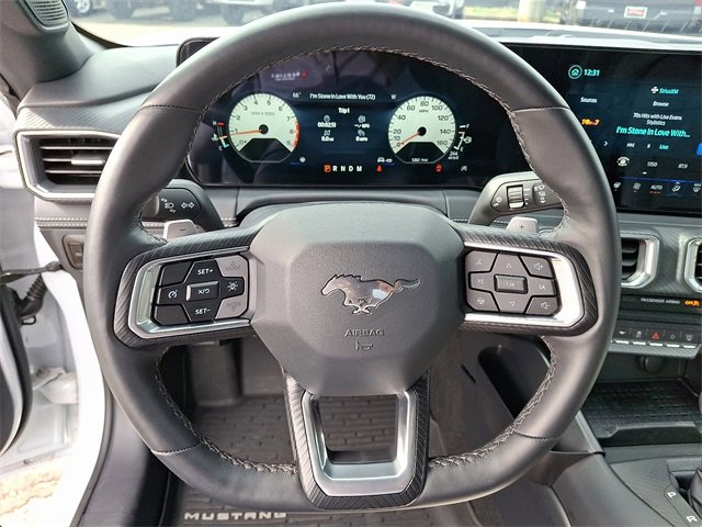 Used 2024 Ford Mustang GT Premium image 15