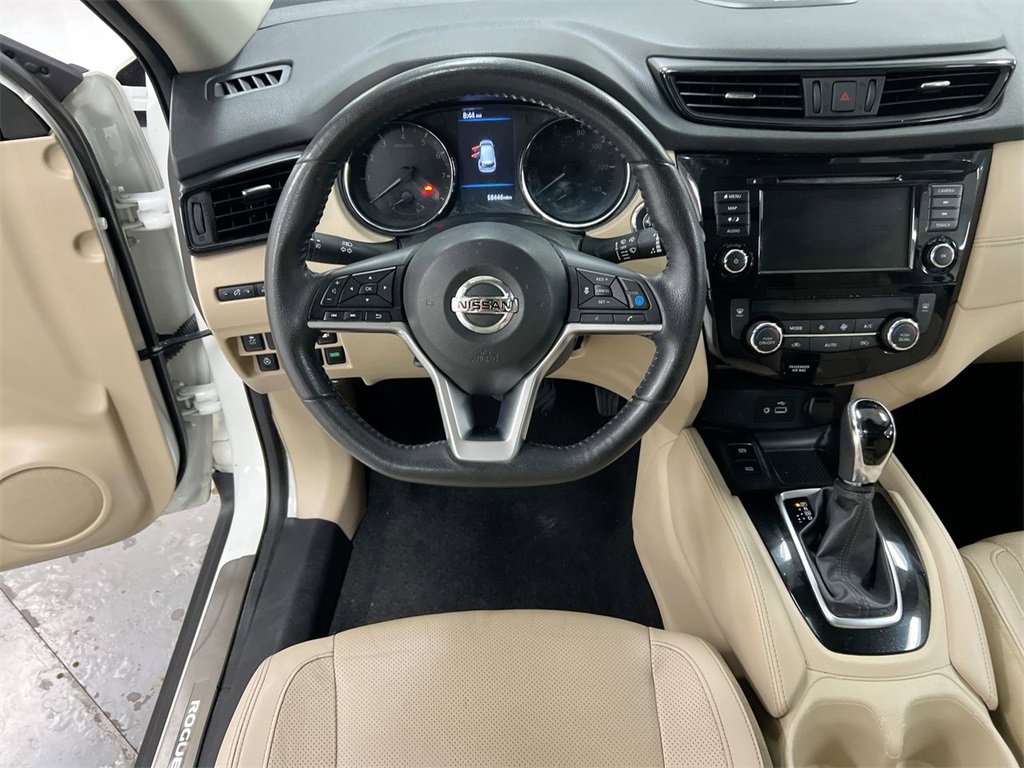Used 2019 Nissan Rogue SL w/ Premium Package image 21