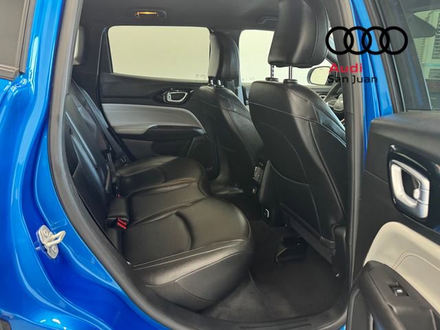 Used 2025 Jeep Compass Limited image 14