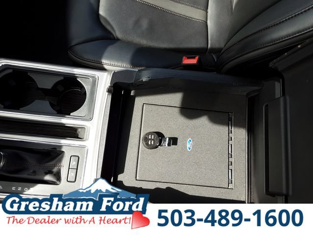 Used 2020 Ford F150 Platinum w/ Equipment Group 701A Luxury AWD/4WD image 31