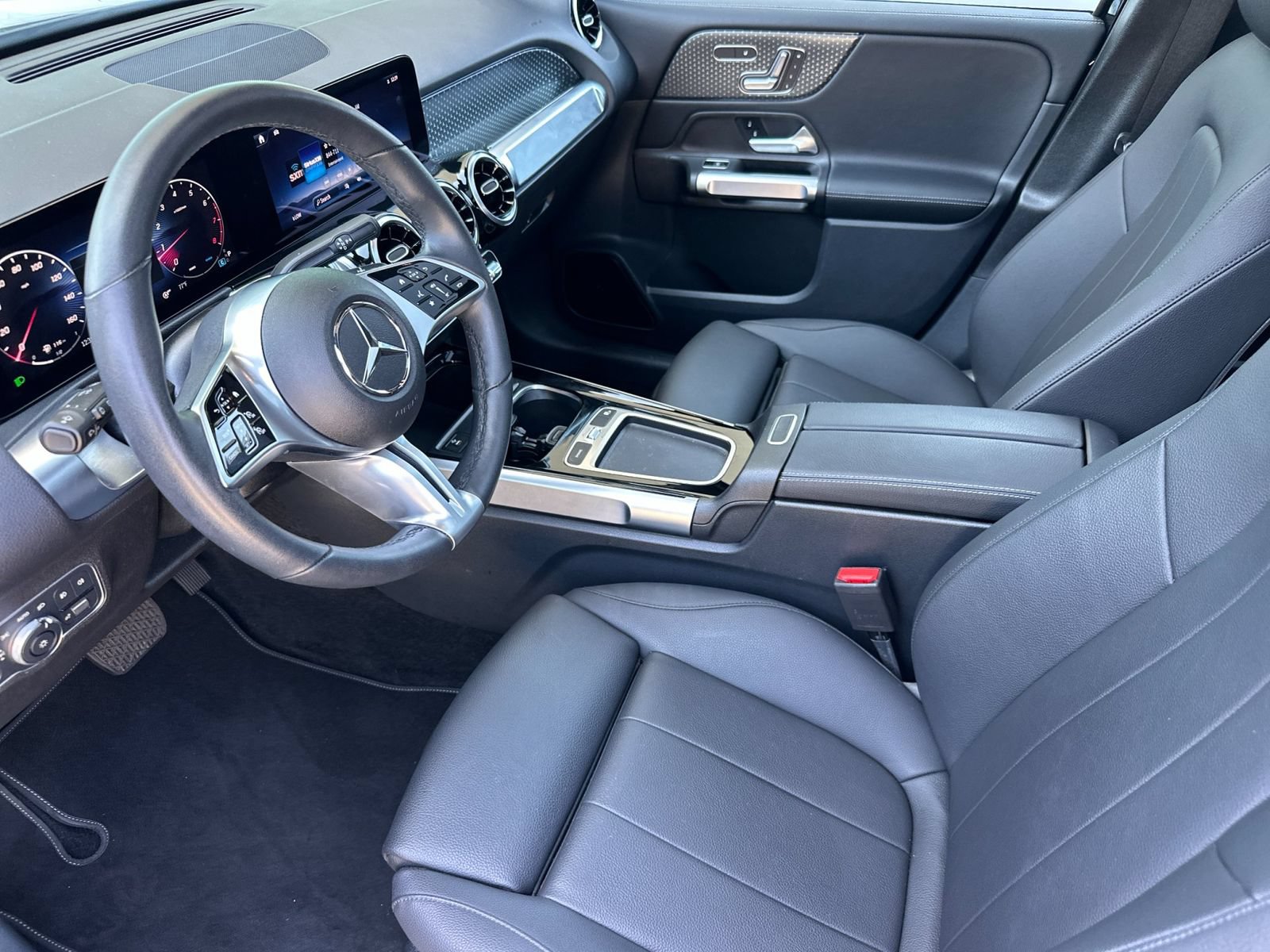 Certified 2026 Mercedes-Benz GLB 250 image 10