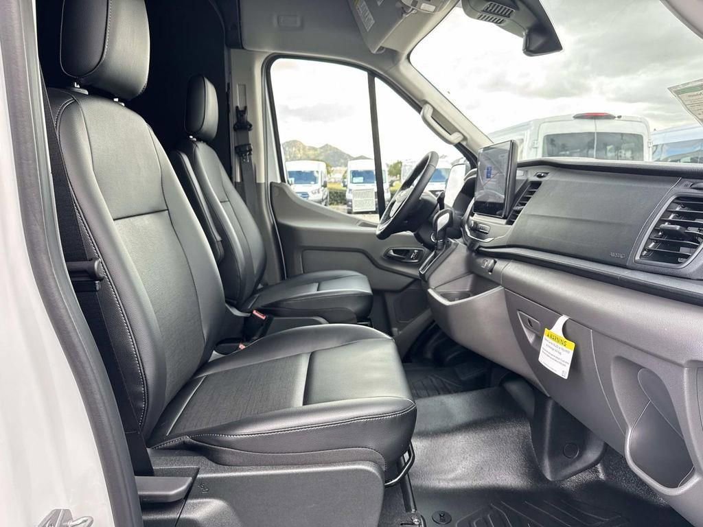 New 2026 Ford Transit 250 148 Medium Roof w/ Load Area Protection Package image 27