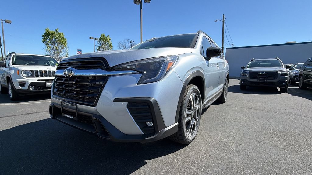 New 2026 Subaru Ascent Limited AWD/4WD image 9