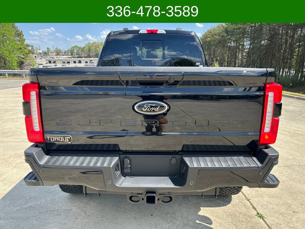 New 2026 Ford F250 Lariat w/ Black Appearance Package image 4