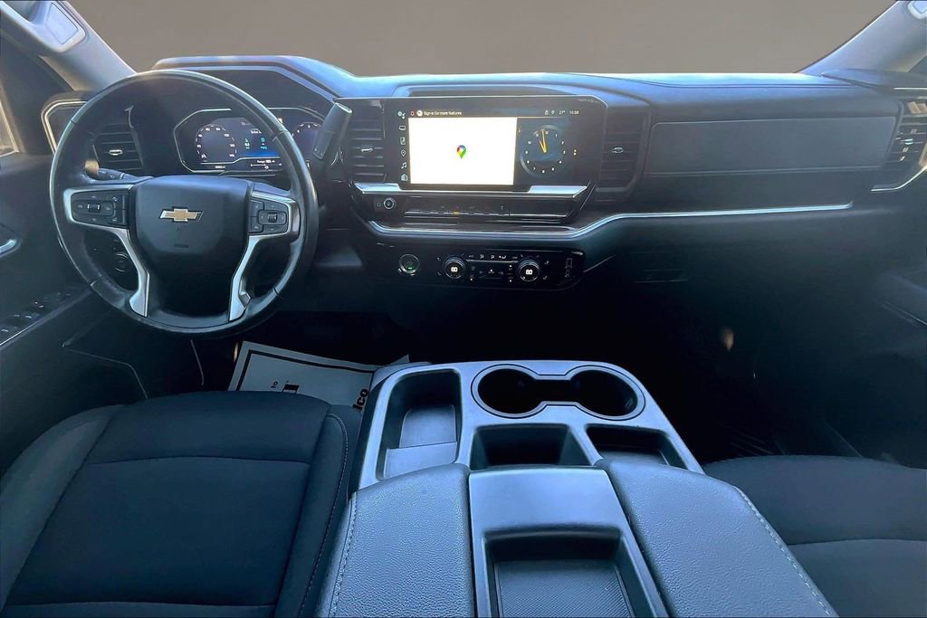 Used 2022 Chevrolet Silverado 1500 LT image 8