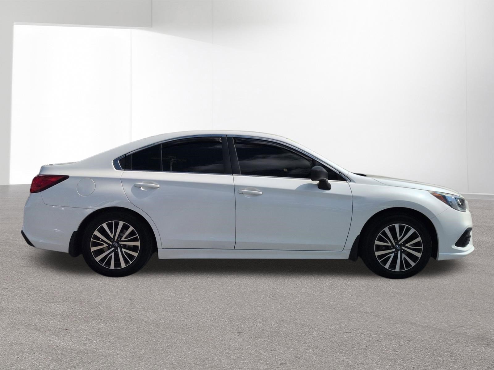 Used 2018 Subaru Legacy 2.5i w/ Alloy Wheel Package AWD/4WD image 4