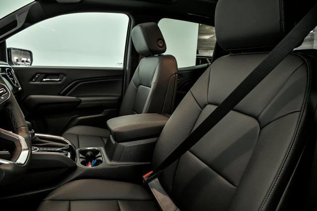 New 2026 GMC Canyon Elevation w/ Convenience Package image 7