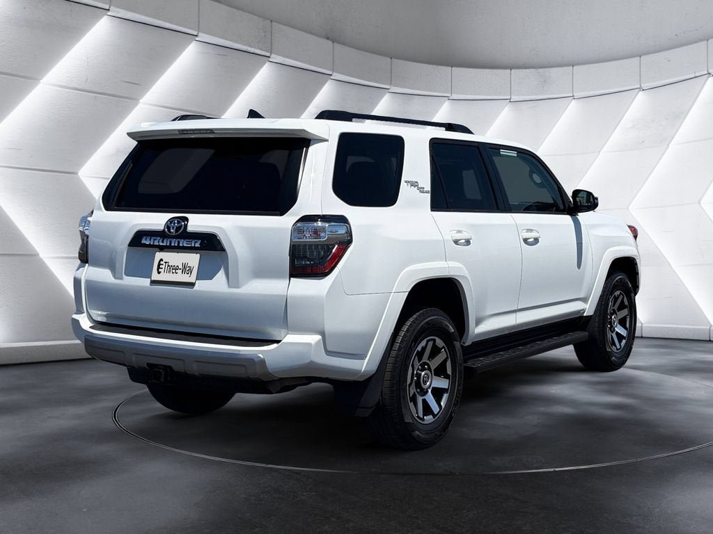 Used 2023 Toyota 4Runner TRD Off-Road Premium AWD/4WD image 5