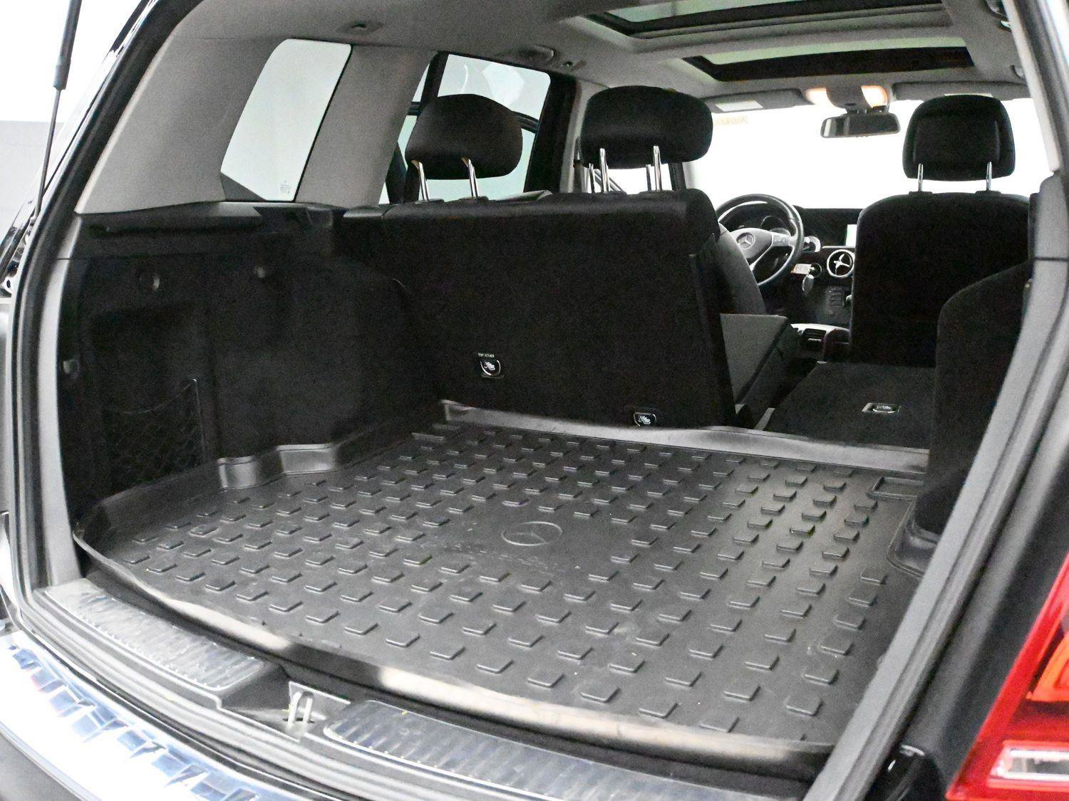 Used 2015 Mercedes-Benz GLK 350 4MATIC image 13