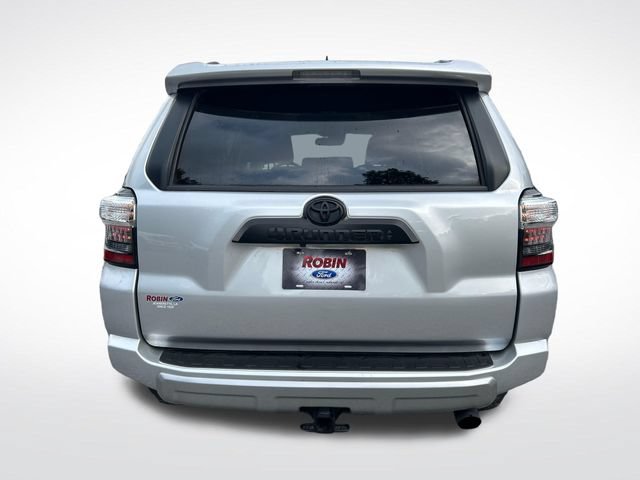 Used 2024 Toyota 4Runner TRD Off-Road Premium AWD/4WD image 4