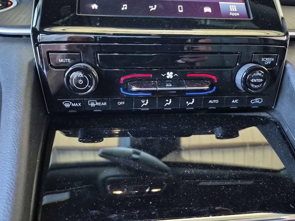 Used 2024 Jeep Grand Cherokee Laredo X AWD/4WD image 25