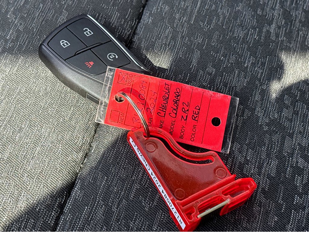 Certified 2024 Chevrolet Colorado ZR2 image 26