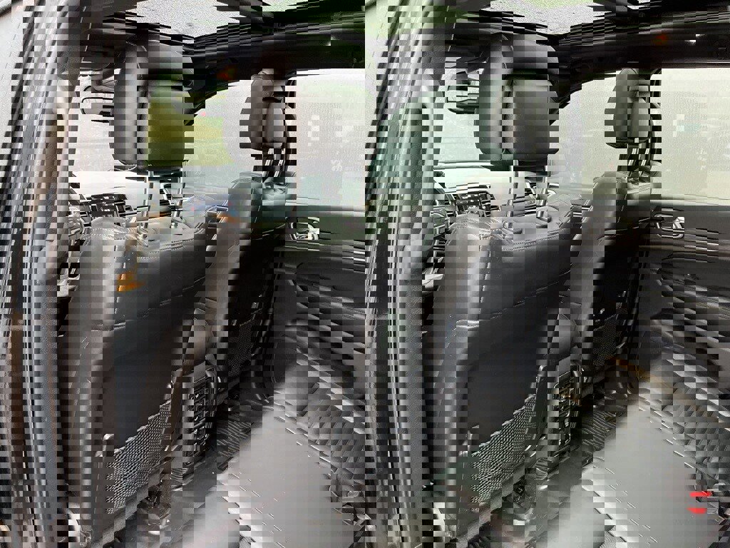 Used 2020 Jeep Grand Cherokee Limited X image 9