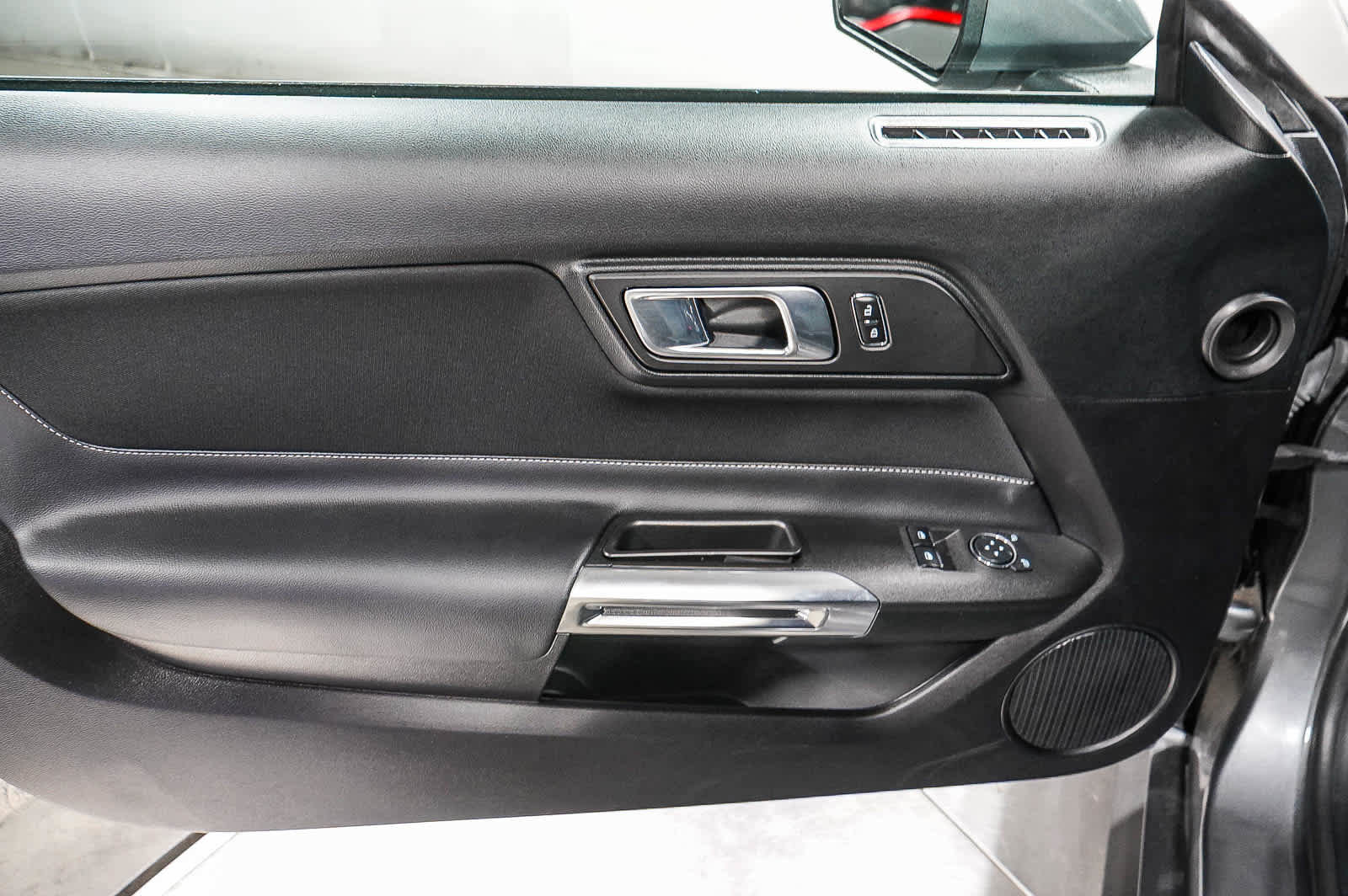 Used 2023 Ford Mustang GT image 21