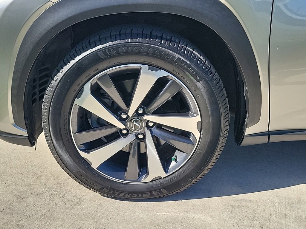 Used 2019 Lexus NX 300h AWD image 3