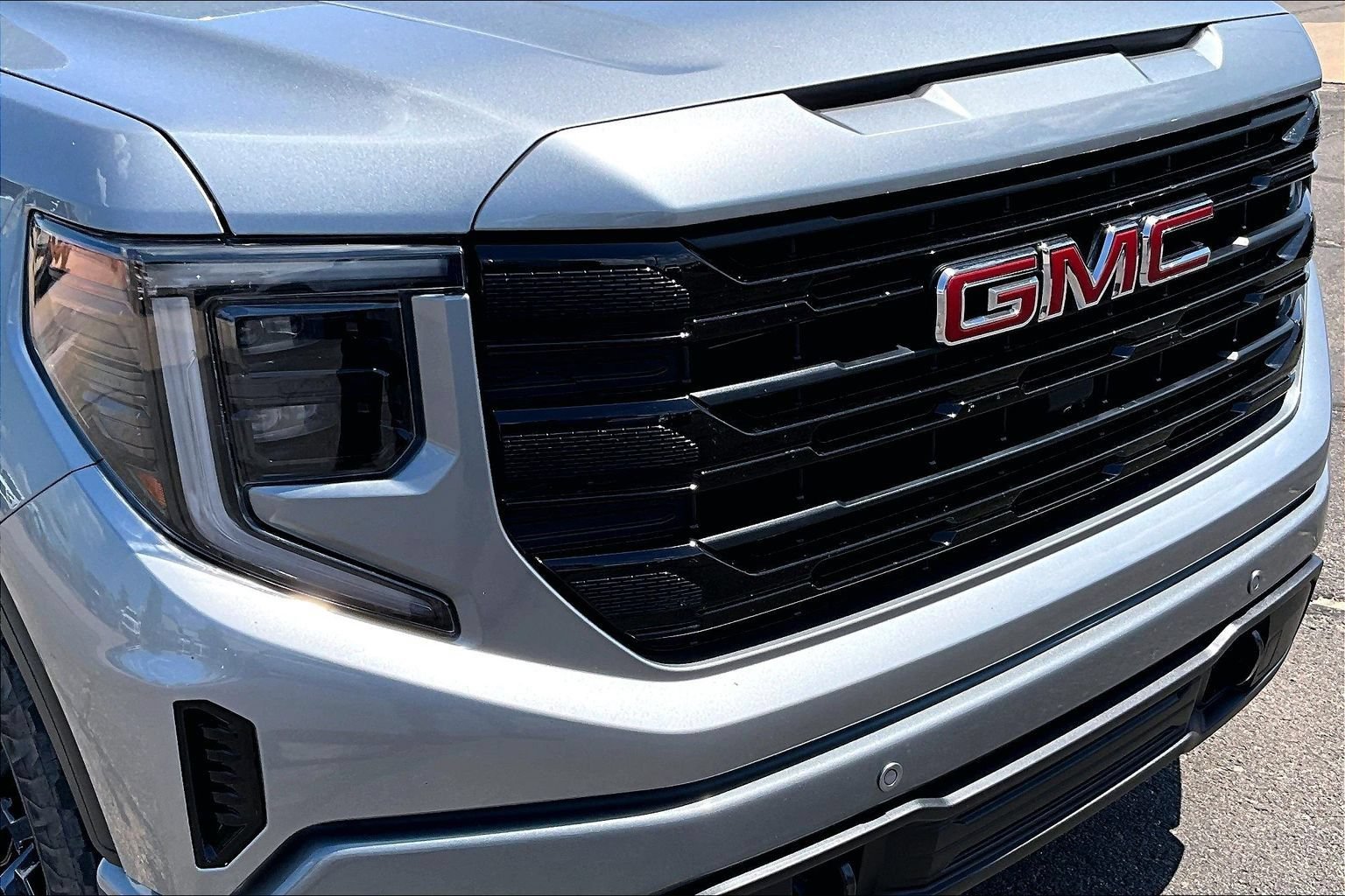 Used 2024 GMC Sierra 1500 Elevation w/ Elevation Premium Package AWD/4WD image 30