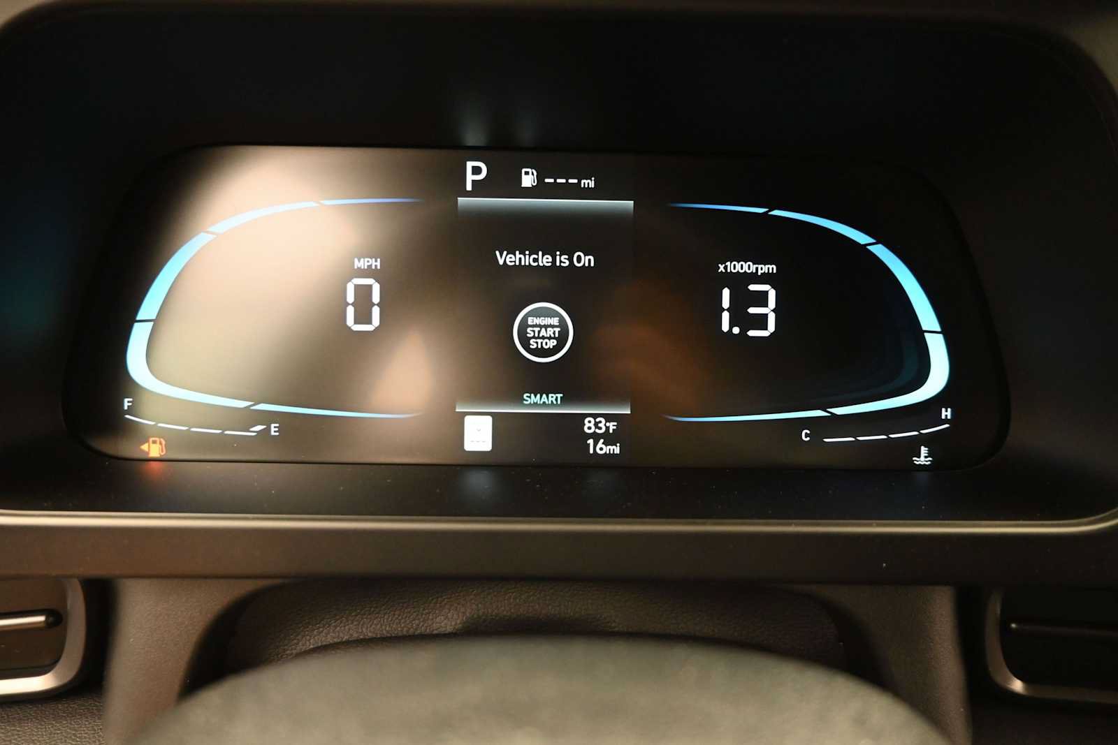 New 2026 Hyundai Elantra Sport FWD image 17