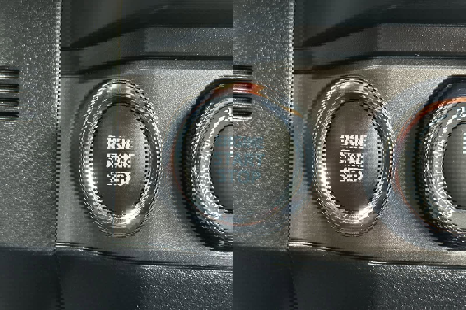 Certified 2023 Toyota Tacoma TRD Off-Road image 23