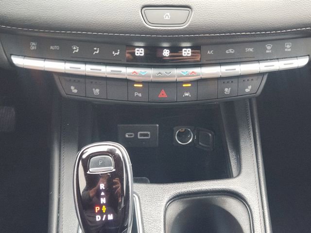 Used 2023 Cadillac XT4 Premium Luxury FWD image 19