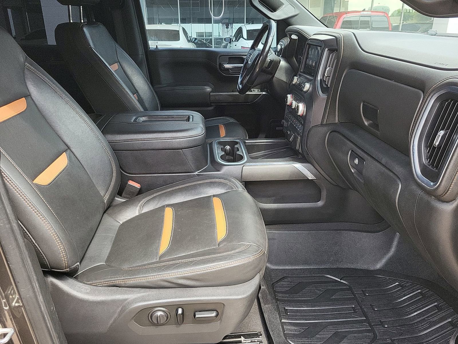 Used 2019 GMC Sierra 1500 AT4 w/ AT4 Premium Package AWD/4WD image 28