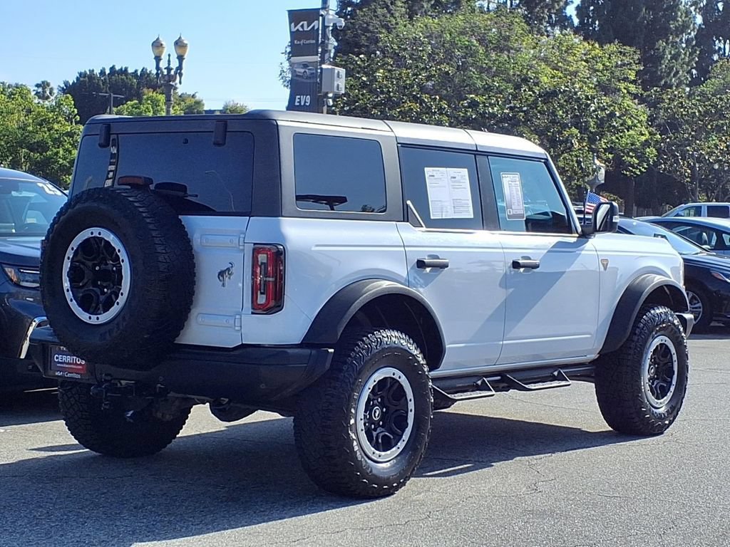 Used 2023 Ford Bronco Badlands AWD/4WD image 5
