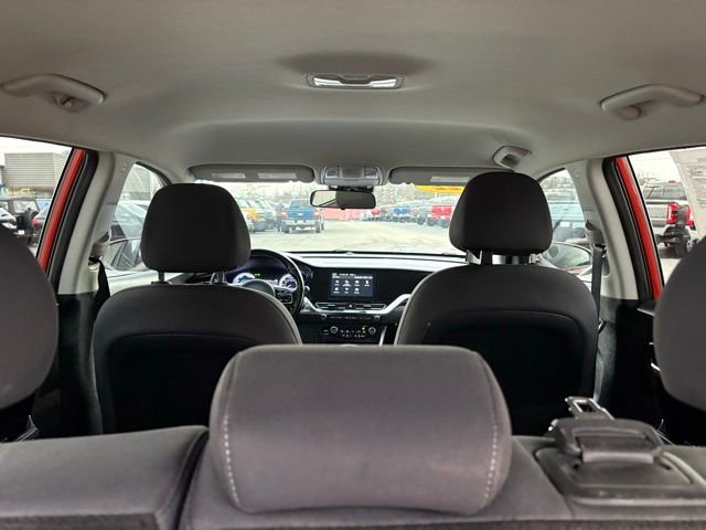 Used 2022 Kia Niro LXS image 27