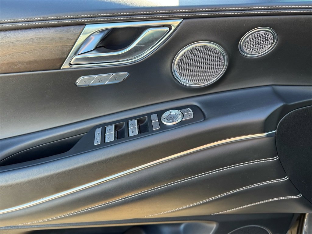 Used 2023 Genesis GV80 3.5T w/ Advanced Package image 11