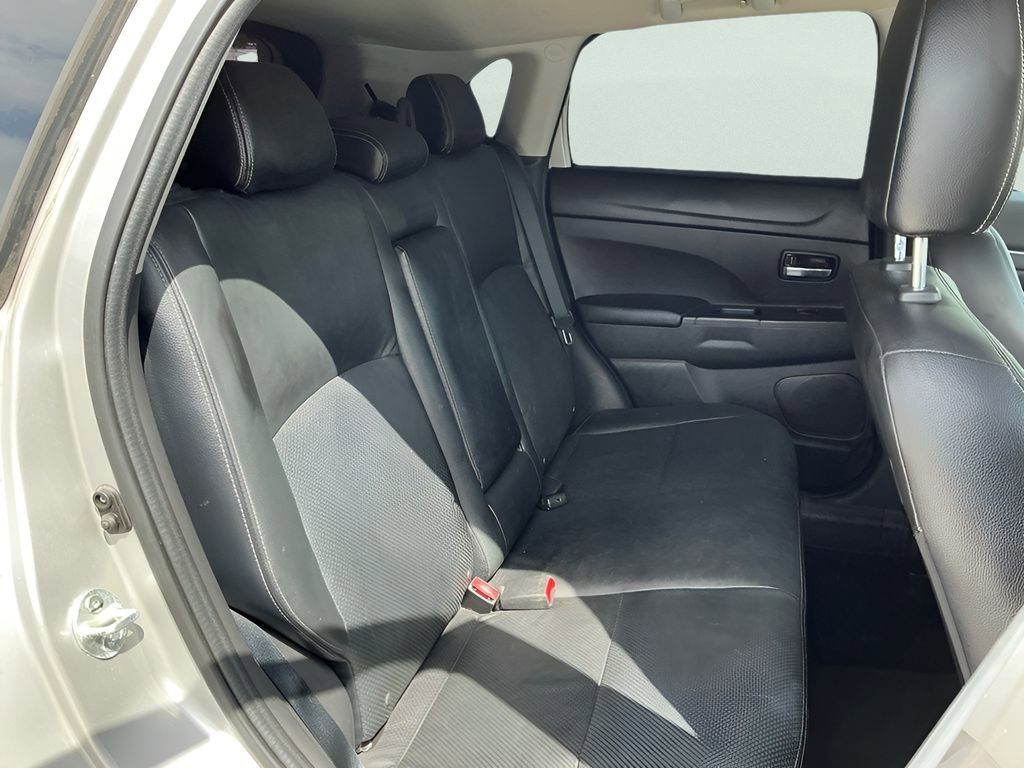 Used 2015 Mitsubishi Outlander Sport SE image 13