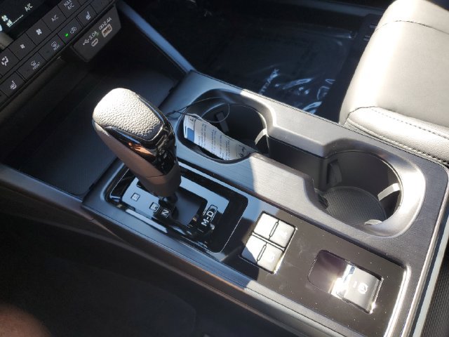 New 2026 Subaru Outback Premium AWD/4WD image 38