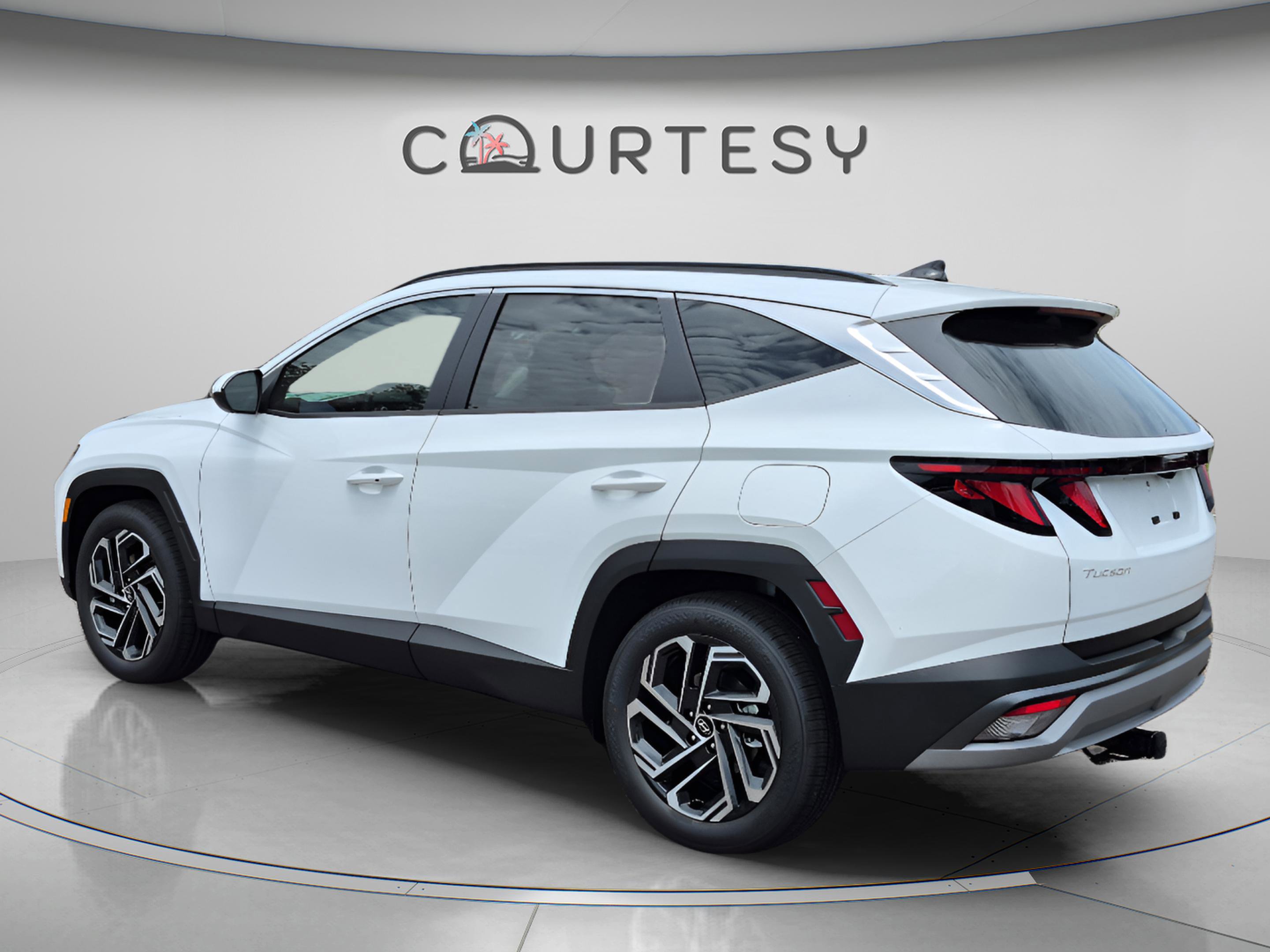 New 2026 Hyundai Tucson SEL Plus FWD image 3