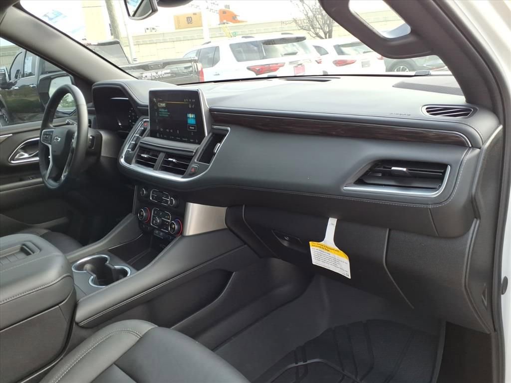 Used 2024 Chevrolet Suburban Z71 w/ Z71 Off-Road Package image 15